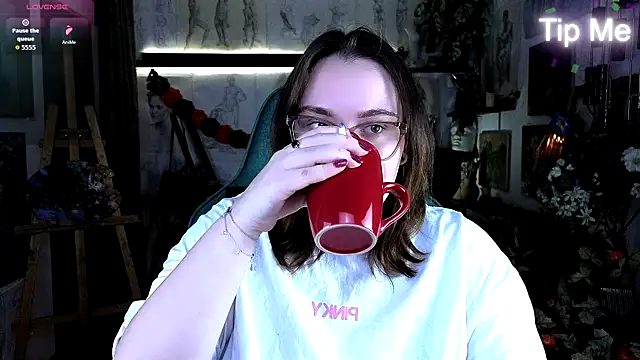 KatrinClark online show from 10.10.25