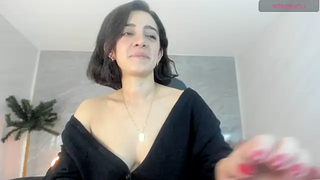 sara lopez s online show from 10.02.25