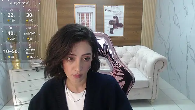 Snapshot of sara_lopez_s chatting on 02.05.26 sara lopez s online show from 02.05.26