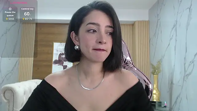 Snapshot of sara_lopez_s chatting on 03.27.26 sara lopez s online show from 03.27.26