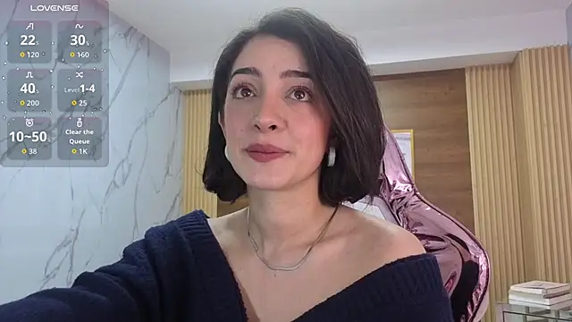 Snapshot of sara_lopez_s chatting on 05.04.26 sara lopez s online show from 05.04.26