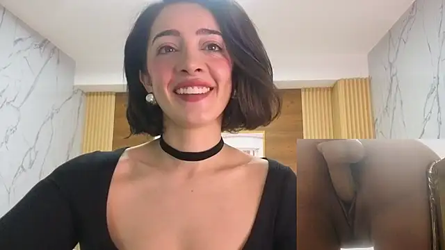 Snapshot of sara_lopez_s chatting on 05.30.26 sara lopez s online show from 05.30.26