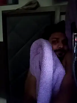 Snapshot of andyycandy chatting on 09.18.25 andyycandy online show from 09.18.25