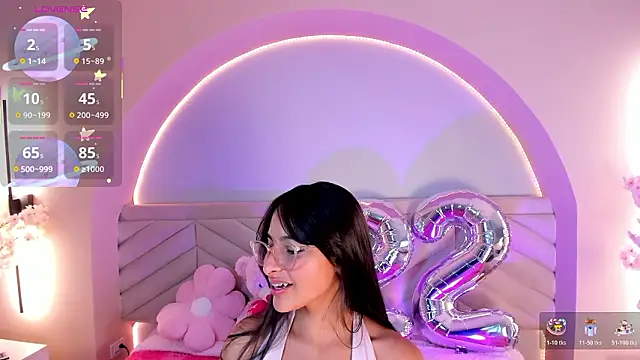 Annie  2 online show from 02.10.26