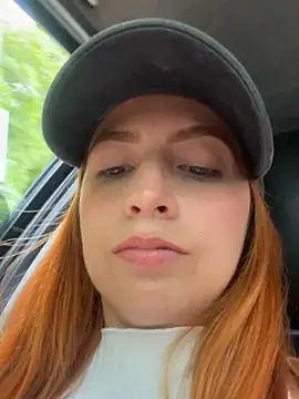 Little ginger online show from 09.14.25