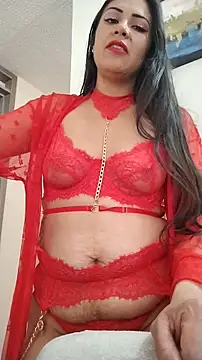 KittyHoleshot87 online show from 10.31.25