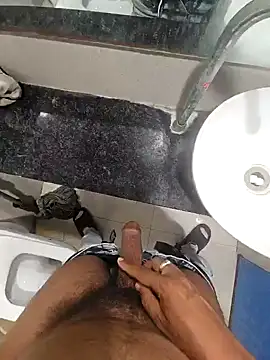 Snapshot of Gamecoc chatting on 09.18.25 Gamecoc online show from 09.18.25