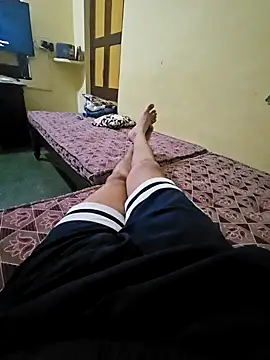 Snapshot of Gamecoc chatting on 09.27.25 Gamecoc online show from 09.27.25