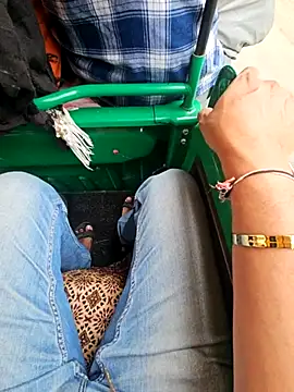 Snapshot of Gamecoc chatting on 10.30.25 Gamecoc online show from 10.30.25