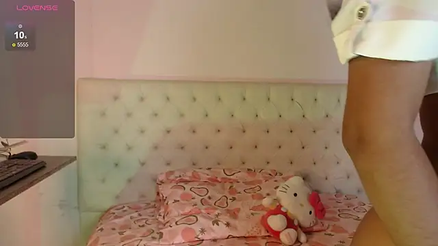 kiity horny  online show from 03.25.26