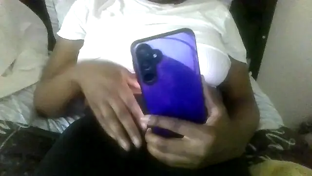 Snapshot of prettymaa chatting on 07.20.26 prettymaa online show from 07.20.26
