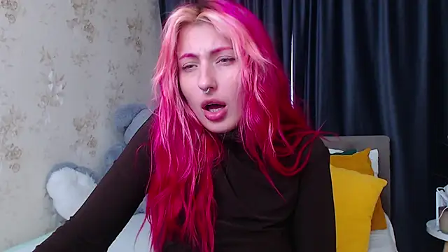 Nina Blum  online show from 11.14.25