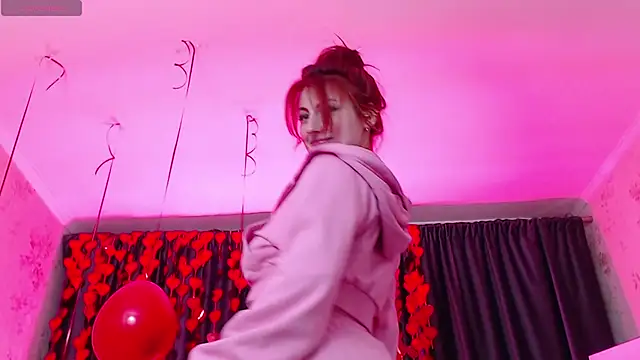 Nina Blum  online show from 02.13.26