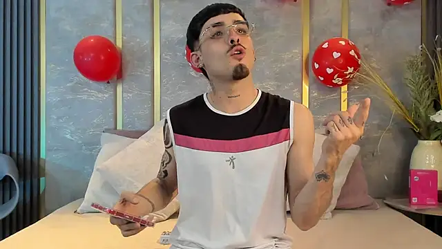 NikoStone  online show from 02.14.26