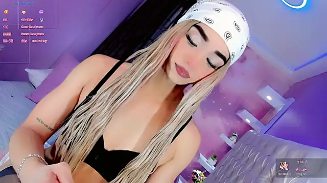 Snapshot of Nauthy_girl chatting on 05.19.26 Nauthy girl online show from 05.19.26