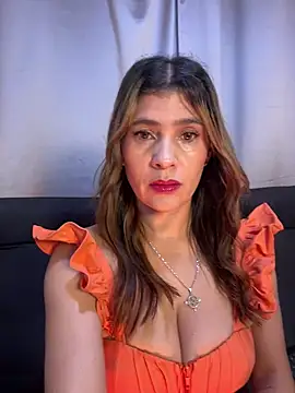 Snapshot of Skarlett_12_ chatting on 02.05.26 Skarlett 12 online show from 02.05.26