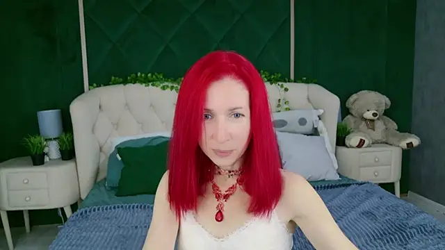 Snapshot of Sofia_Lix chatting on 10.04.25 Sofia Lix online show from 10.04.25
