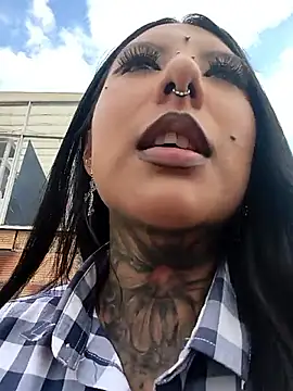 missashlyrosette online show from 12.21.25