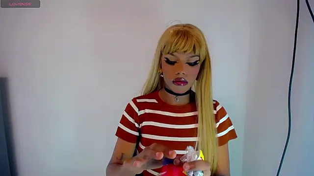 TheBlackwidows online show from 09.15.25