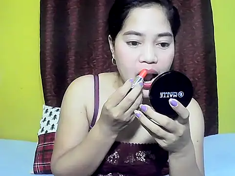 Snapshot of xmaldita18 chatting on 09.21.25 xmaldita18 online show from 09.21.25