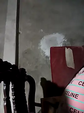 may-squirl online show from 10.22.25