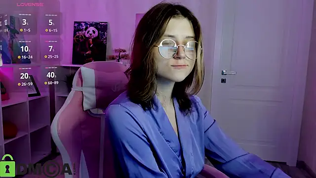 Agnes Passero online show from 10.05.25