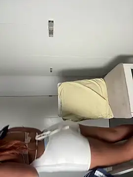 madsnextdoor online show from 10.21.25