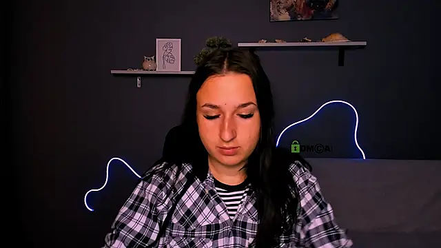 Snapshot of alma_black chatting on 09.10.25 alma black online show from 09.10.25