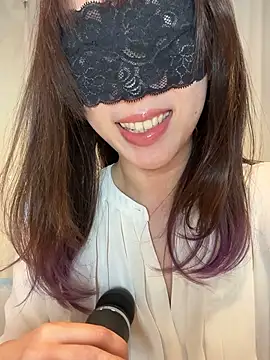 Snapshot of siichan-ta chatting on 04.30.26 siichan-ta online show from 04.30.26