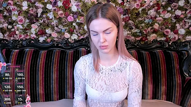 NaomiSol online show from 11.27.25