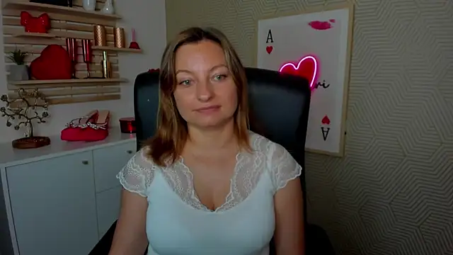 Snapshot of angelaSamt chatting on 06.24.26 angelaSamt online show from 06.24.26