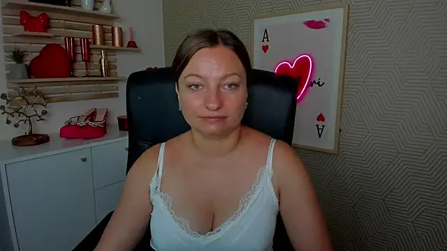 Snapshot of angelaSamt chatting on 06.26.26 angelaSamt online show from 06.26.26