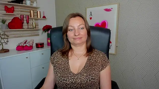 Snapshot of angelaSamt chatting on 07.14.26 angelaSamt online show from 07.14.26