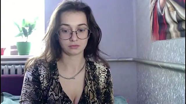HotAnna2004 online show from 10.25.25