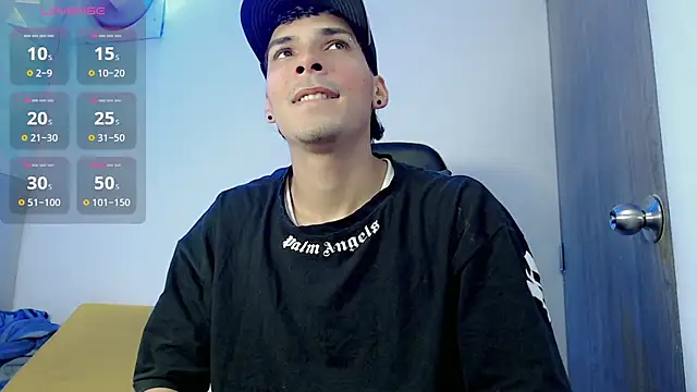 Snapshot of yankees_ chatting on 09.23.25 yankees online show from 09.23.25