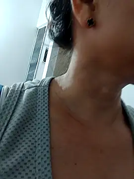 Snapshot of Amanda39 chatting on 04.17.26 Amanda39 online show from 04.17.26