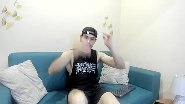 Muscle Scott online show from 10.05.25