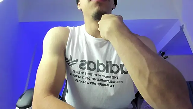 Muscle Scott online show from 01.10.26