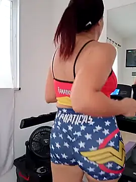 Snapshot of AngelinRedLatina chatting on 04.08.26 AngelinRedLatina online show from 04.08.26