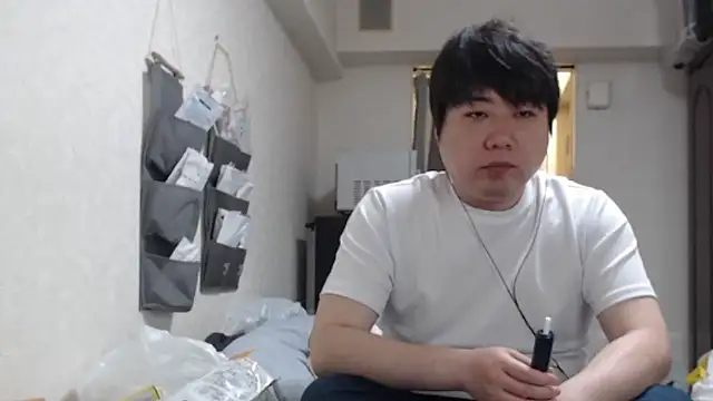 Snapshot of raterate555 chatting on 04.28.26 raterate555 online show from 04.28.26