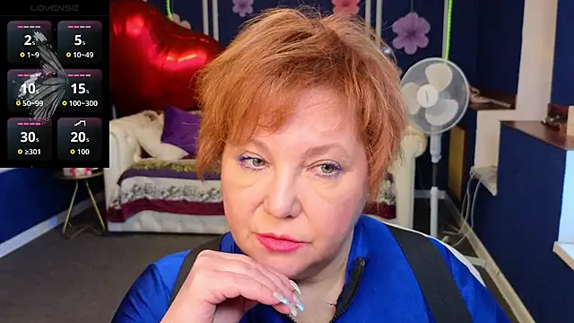 Kira Kenett online show from 05.27.26