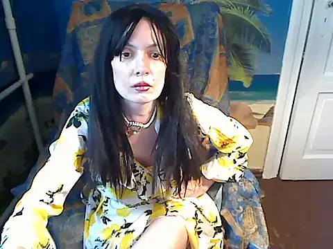Snapshot of Bastet12 chatting on 05.06.26 Bastet12 online show from 05.06.26