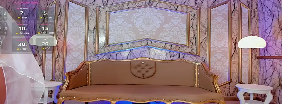 DaniCollinn  online show from 10.11.25