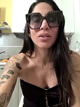 sexy7883 online show from 02.16.25