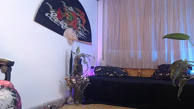 Ellyuwuw online show from 03.31.26