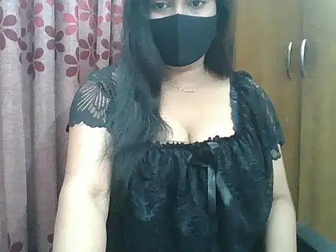 Snapshot of MuniaAfrinMisti chatting on 10.31.25 MuniaAfrinMisti online show from 10.31.25