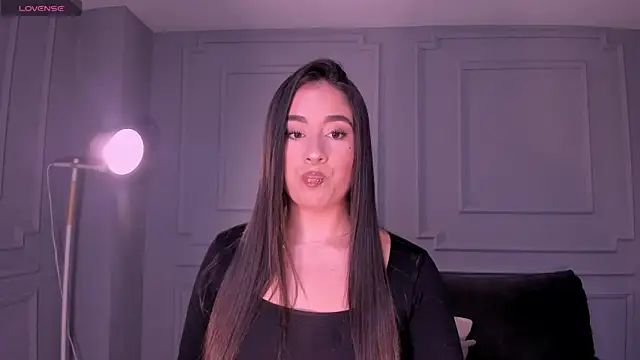 Snapshot of SussyBellX chatting on 01.10.26 SussyBellX online show from 01.10.26