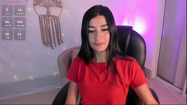 Snapshot of Ginni_charlotte chatting on 05.05.26 Ginni charlotte online show from 05.05.26