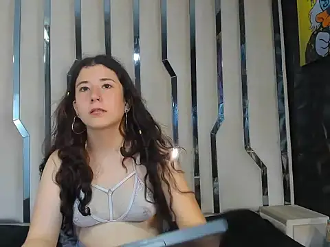 Snapshot of AuroraFishx69 chatting on 09.27.25 AuroraFishx69 online show from 09.27.25