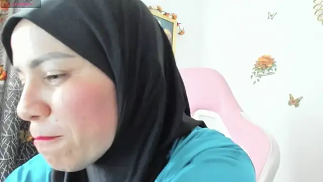 Snapshot of dalila_kemur chatting on 05.08.26 dalila kemur online show from 05.08.26